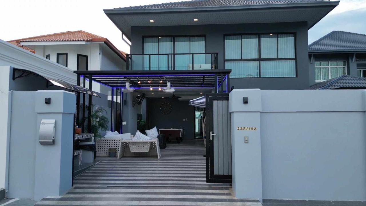 Ratsamee Poolvilla P Villa *